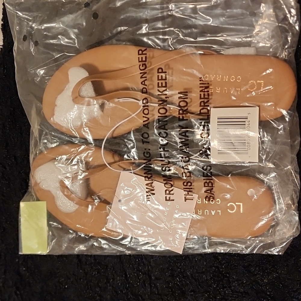 LC Conrad Sandals